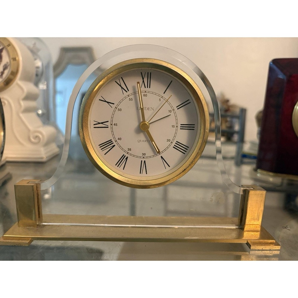 VTG Linden Quartz Desk Clock Brass & Clear Acrylic Lucite Mantel Clock Teste 8x6